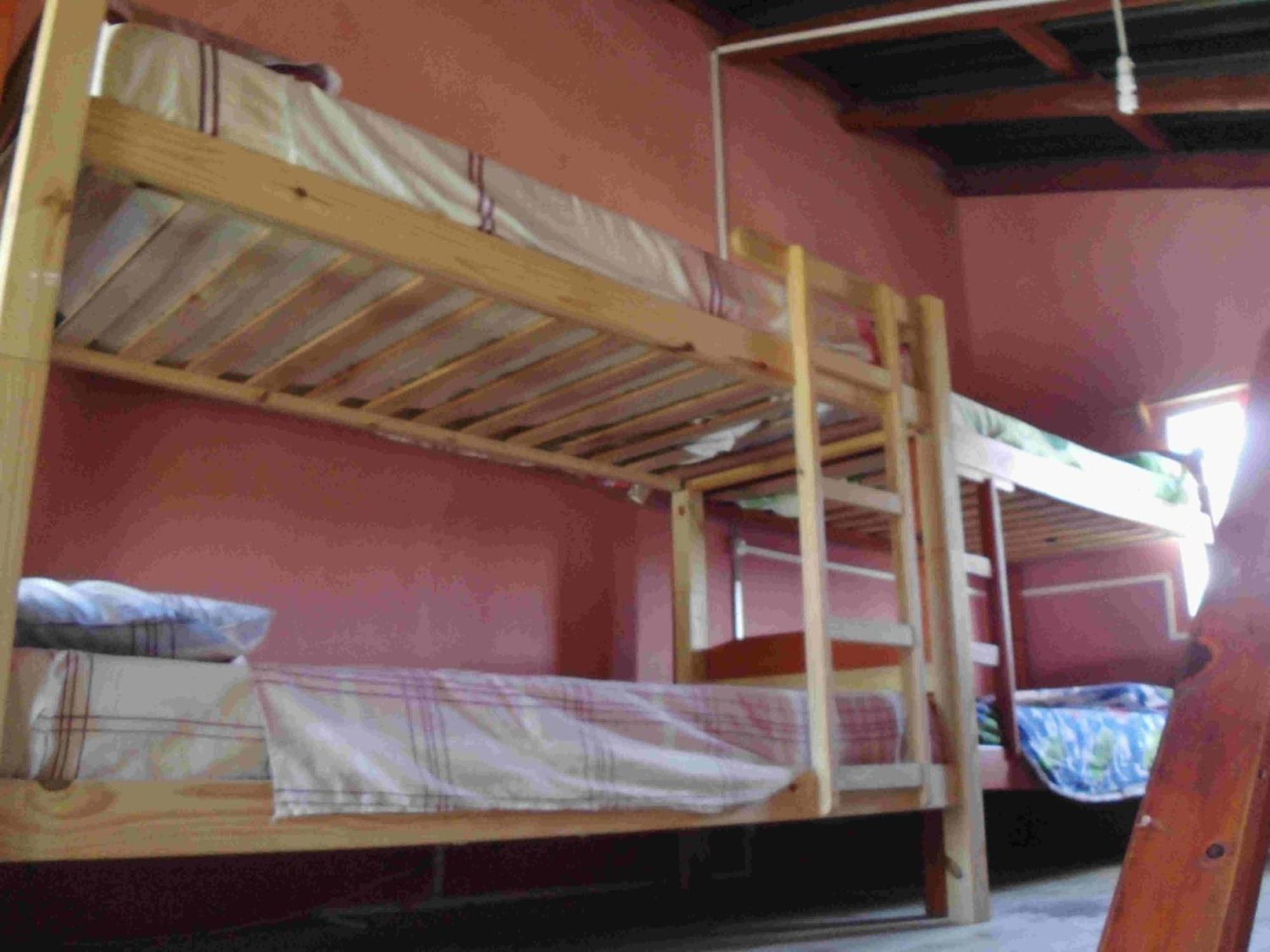 Hostel Lo De Milton بارا دي فاليزاس الغرفة الصورة