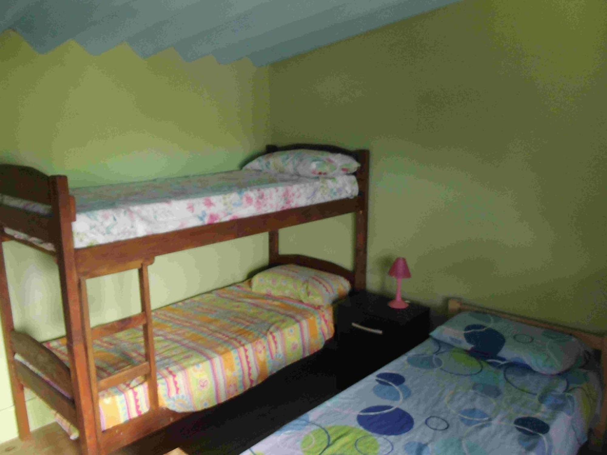 Hostel Lo De Milton بارا دي فاليزاس الغرفة الصورة